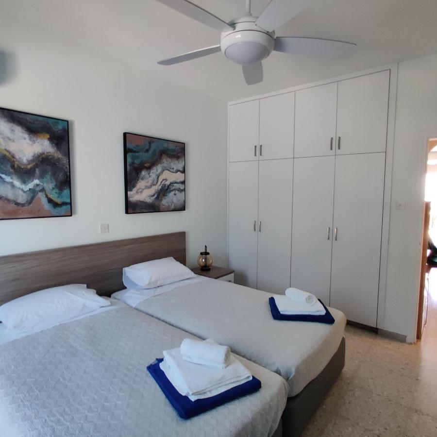 Lovely 1-Bedroom Unit @ Fabulous Location Paphos Exterior foto
